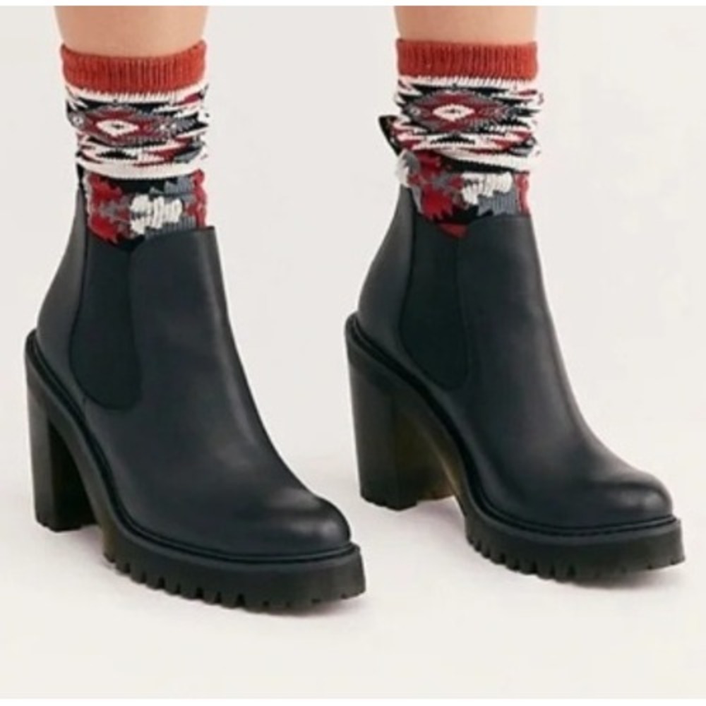 Dr. Martens Hurston Black Leather Heeled Chelsea Boots Womens 8 AW004